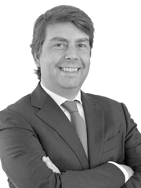 Augusto Lobo, JLL